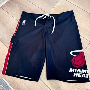 Quiksilver mens swimsuit black Miami Heat NBA basketball 34 swim trunks